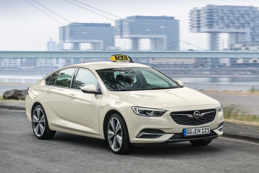  Opel Insignia Grand Sport Taxi 2018 года  (фото 6 из 7)